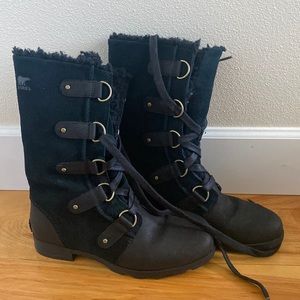 Like new Sorel Women’s boots Sz. 9.5
